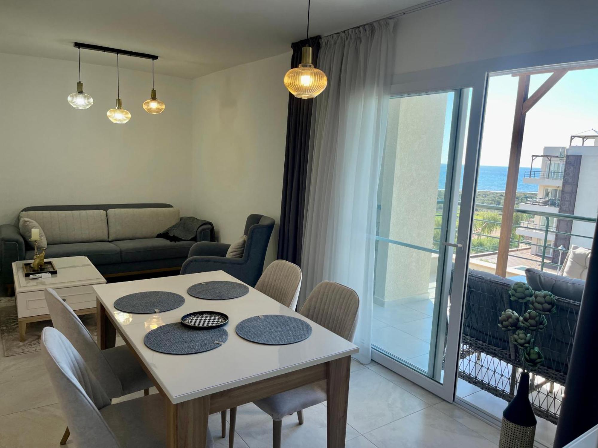 Relaxing Penthouse Suites By The Sea Vokolidha Buitenkant foto