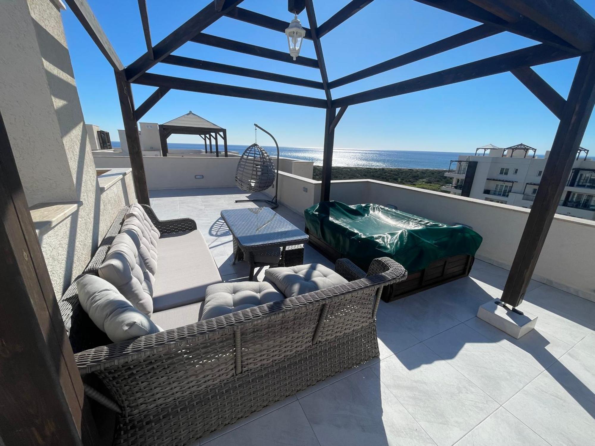 Relaxing Penthouse Suites By The Sea Vokolidha Buitenkant foto