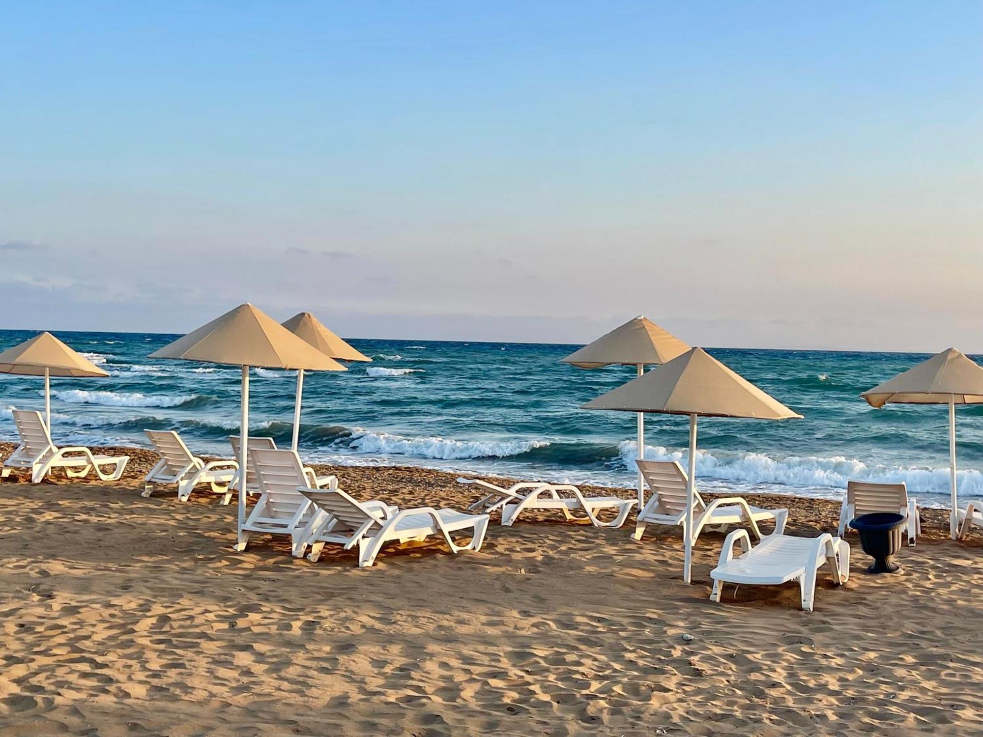 Relaxing Penthouse Suites By The Sea Vokolidha Buitenkant foto